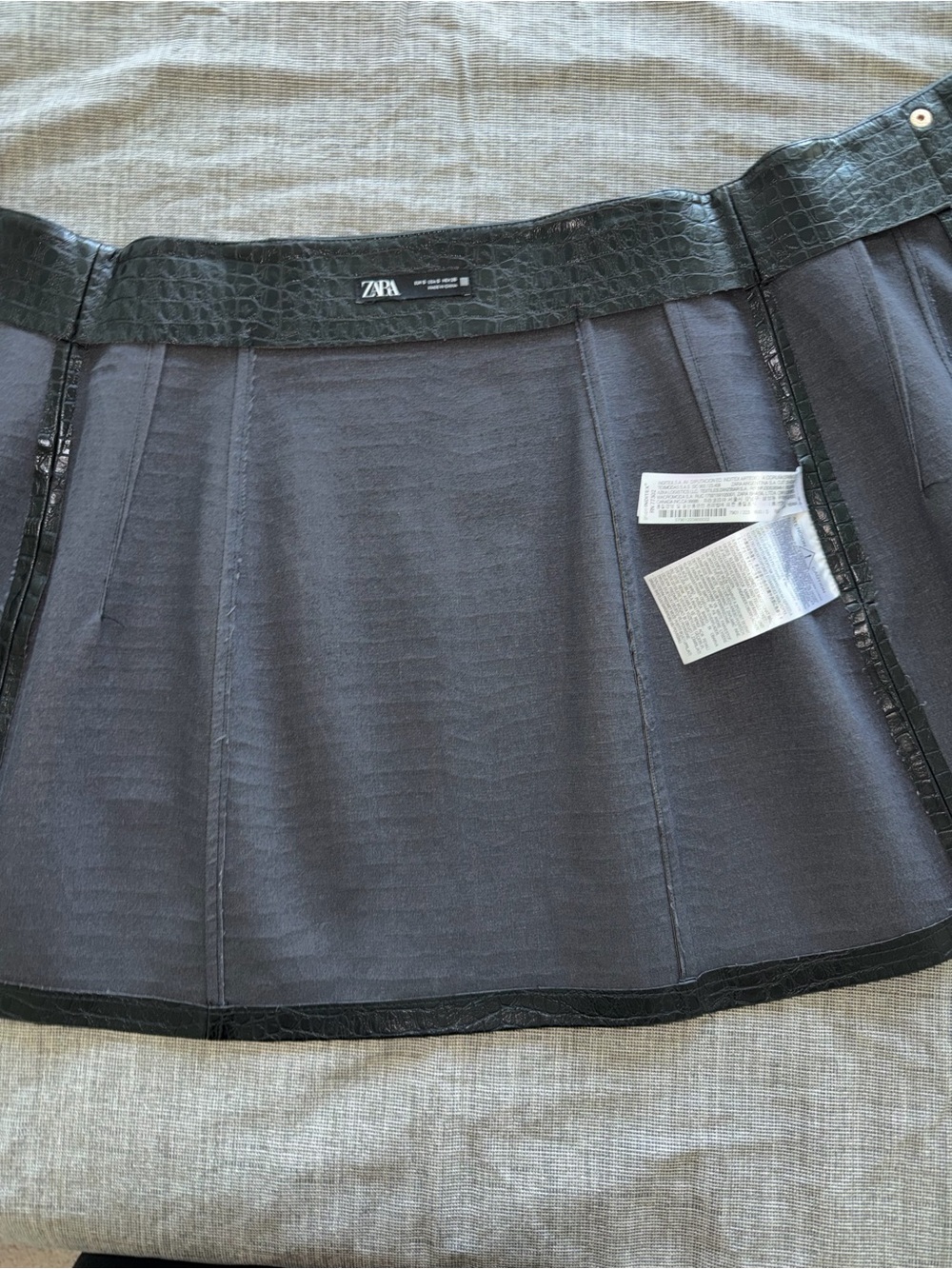 Zara Black Faux Double-Breasted Mini Skirt - Picture 7 of 7